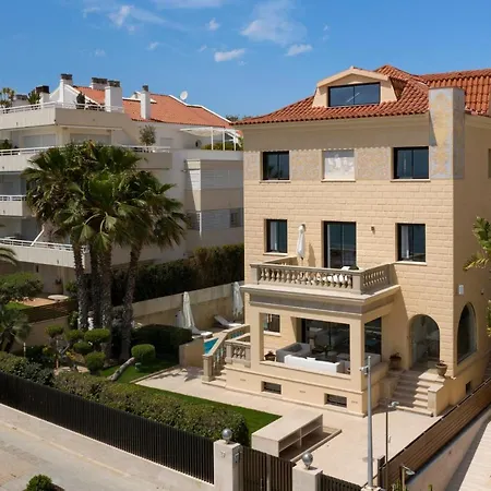 Barcelona Madonna Villa Sitges