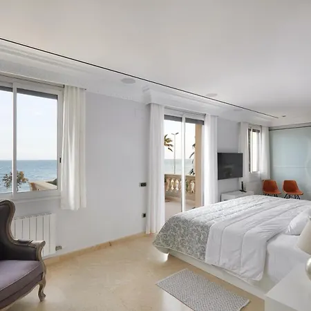 Villa Barcelona Madonna *