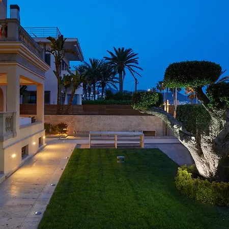 Barcelona Madonna Sitges