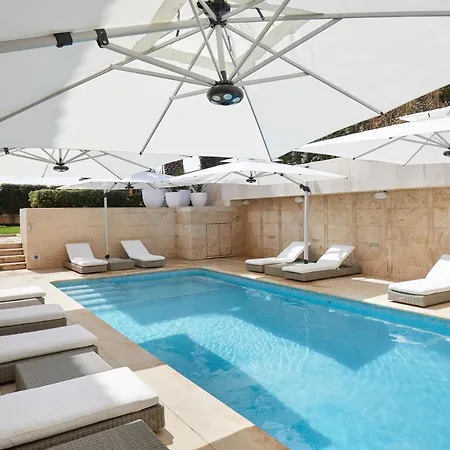 Barcelona Madonna Villa Sitges